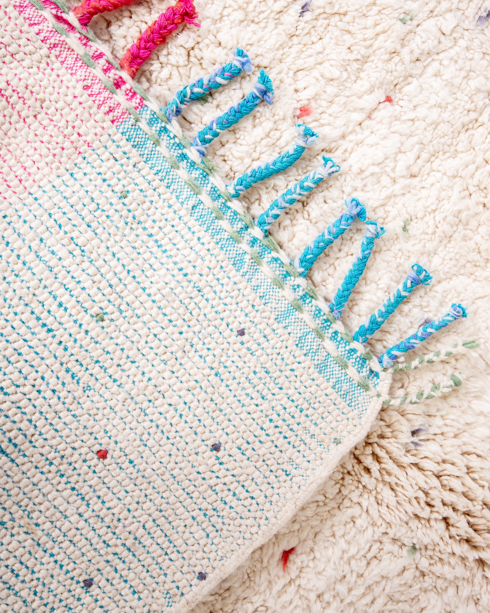 Modern designer handcrafted Berber rug from morocco Beniourain with beautiful colors and patterns