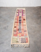 Moderner handgefertigter Berber-Teppich aus Marokko. Boujed mit schönen Farben und Mustern.