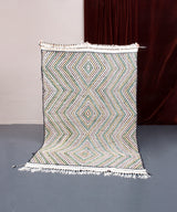 Moderner Designer handgefertigter Berber Teppich aus Marokko Kelim mit wunderschönen Farben und Mustern