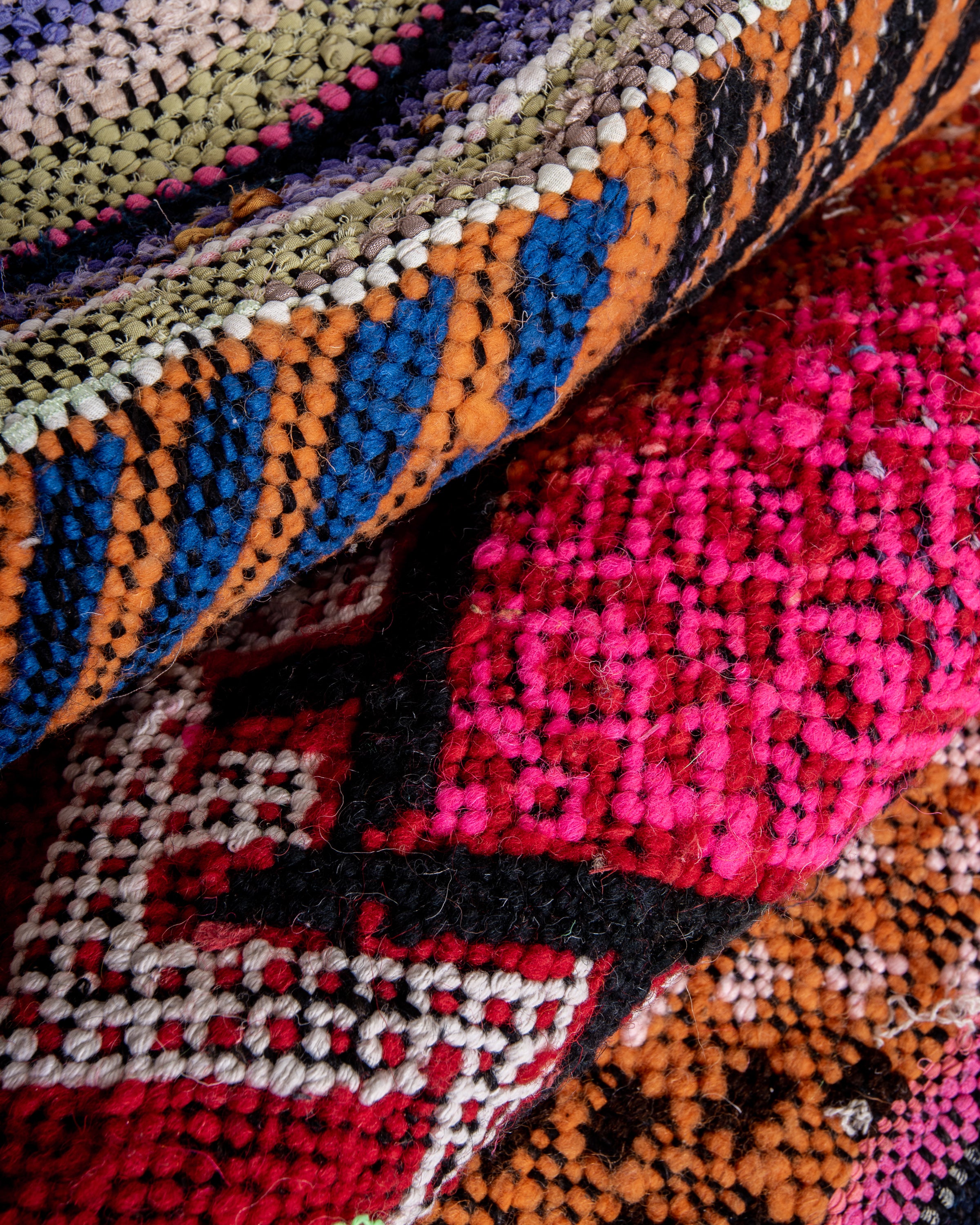 Modern designer handcrafted Berber rug from morocco Kelim with beautiful colors and patterns