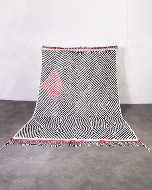 Moderner Designer handgefertigter Berber Teppich aus Marokko Kelim mit wunderschönen Farben und Mustern