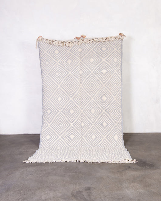 Moderner Designer handgefertigter Berber Teppich aus Marokko Kelim mit wunderschönen Farben und Mustern
