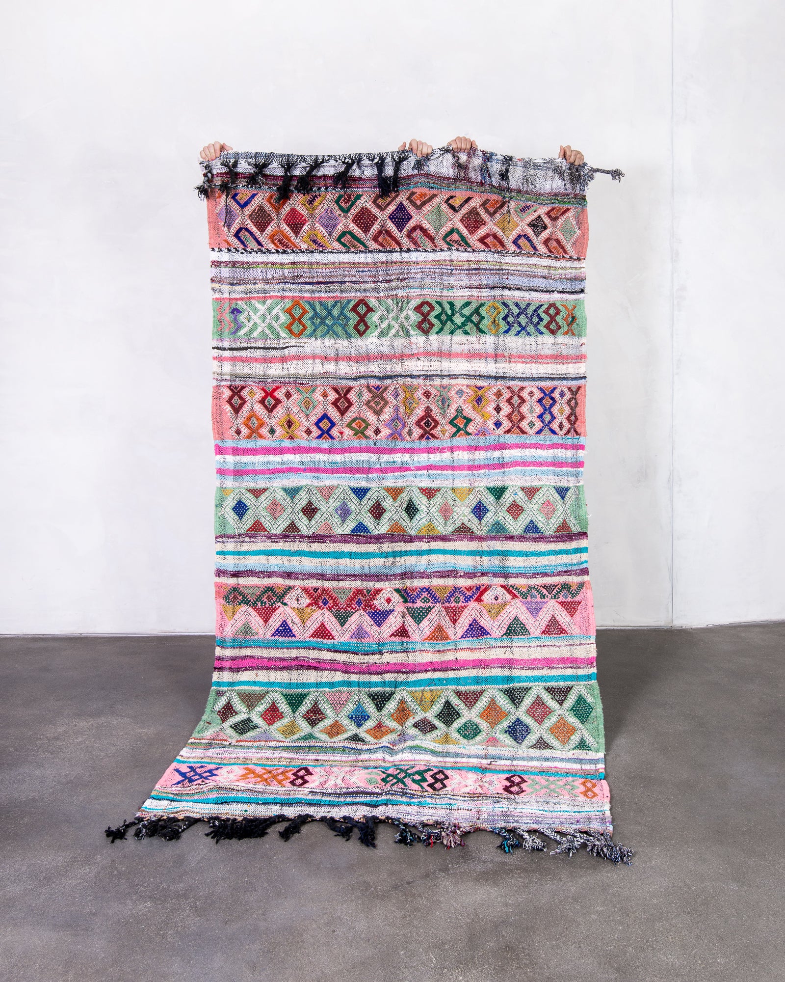 Modern designer handcrafted Berber rug from morocco Kelim with beautiful colors and patterns