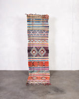 Moderner Designer handgefertigter Berber Teppich aus Marokko Kelim mit wunderschönen Farben und Mustern