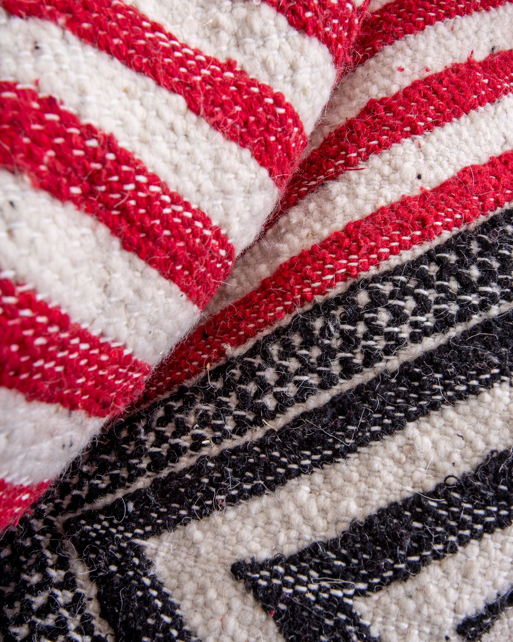 Modern designer handcrafted Berber rug from morocco Kelim with beautiful colors and patterns