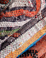 Moderner Designer handgefertigter Berber Teppich aus Marokko Kelim mit wunderschönen Farben und Mustern