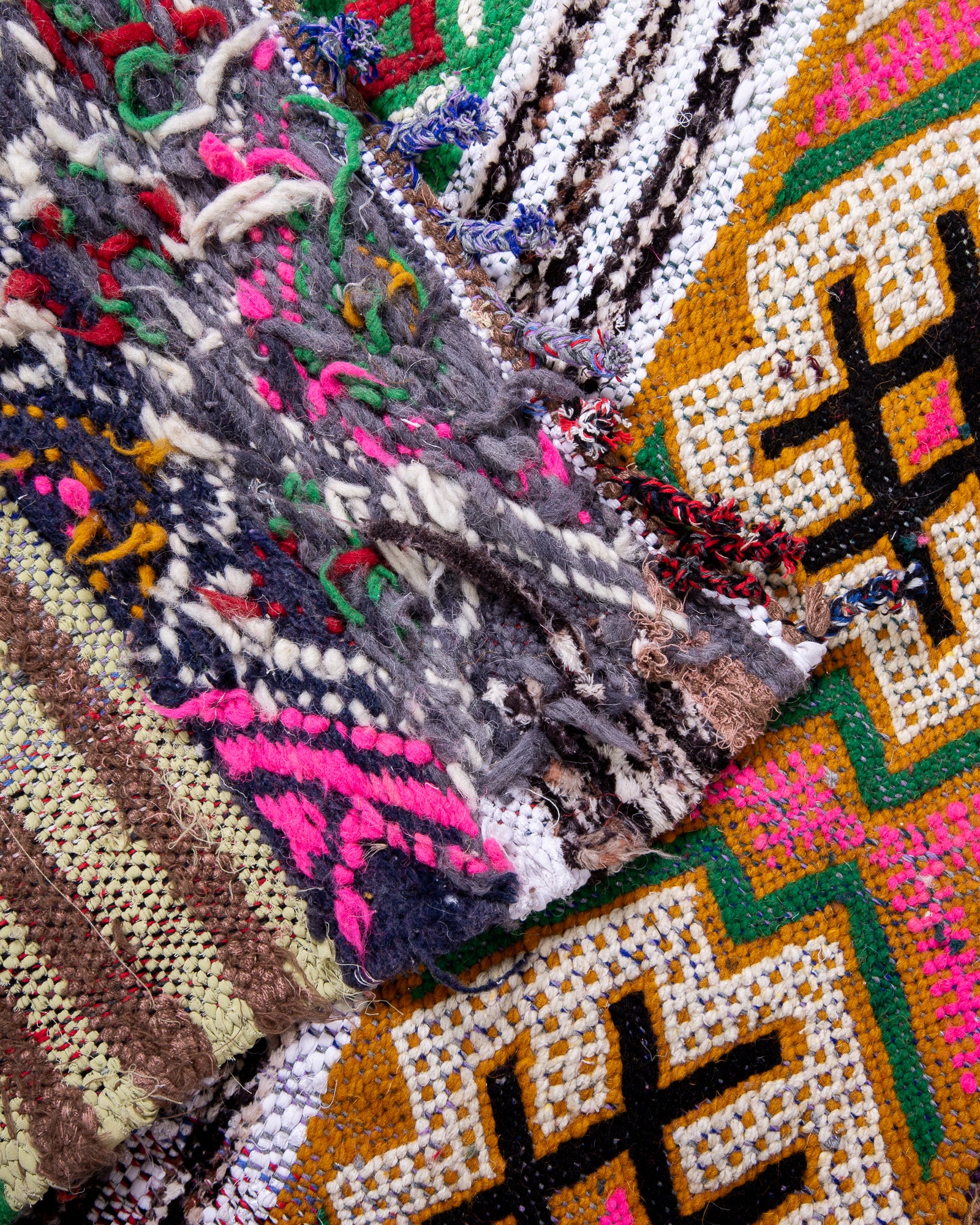 Modern designer handcrafted Berber rug from morocco Kelim with beautiful colors and patterns