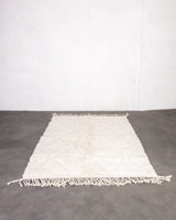 Moderner Designer handgefertigter Berber Teppich aus Marokko Beniourain mit schönen Farben und Mustern