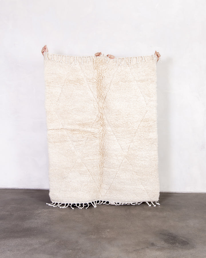 Modern designer handcrafted Berber rug from morocco Beniourain with beautiful colors and patterns