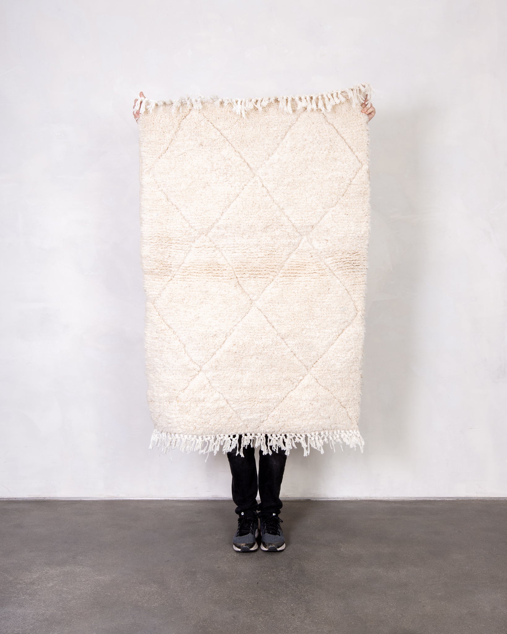 Modern designer handcrafted Berber rug from morocco Beniourain with beautiful colors and patterns