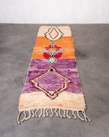 Moderner Designer handgefertigter Berber-Teppich aus Marokko Boujad mit wunderschönen Farben und Mustern