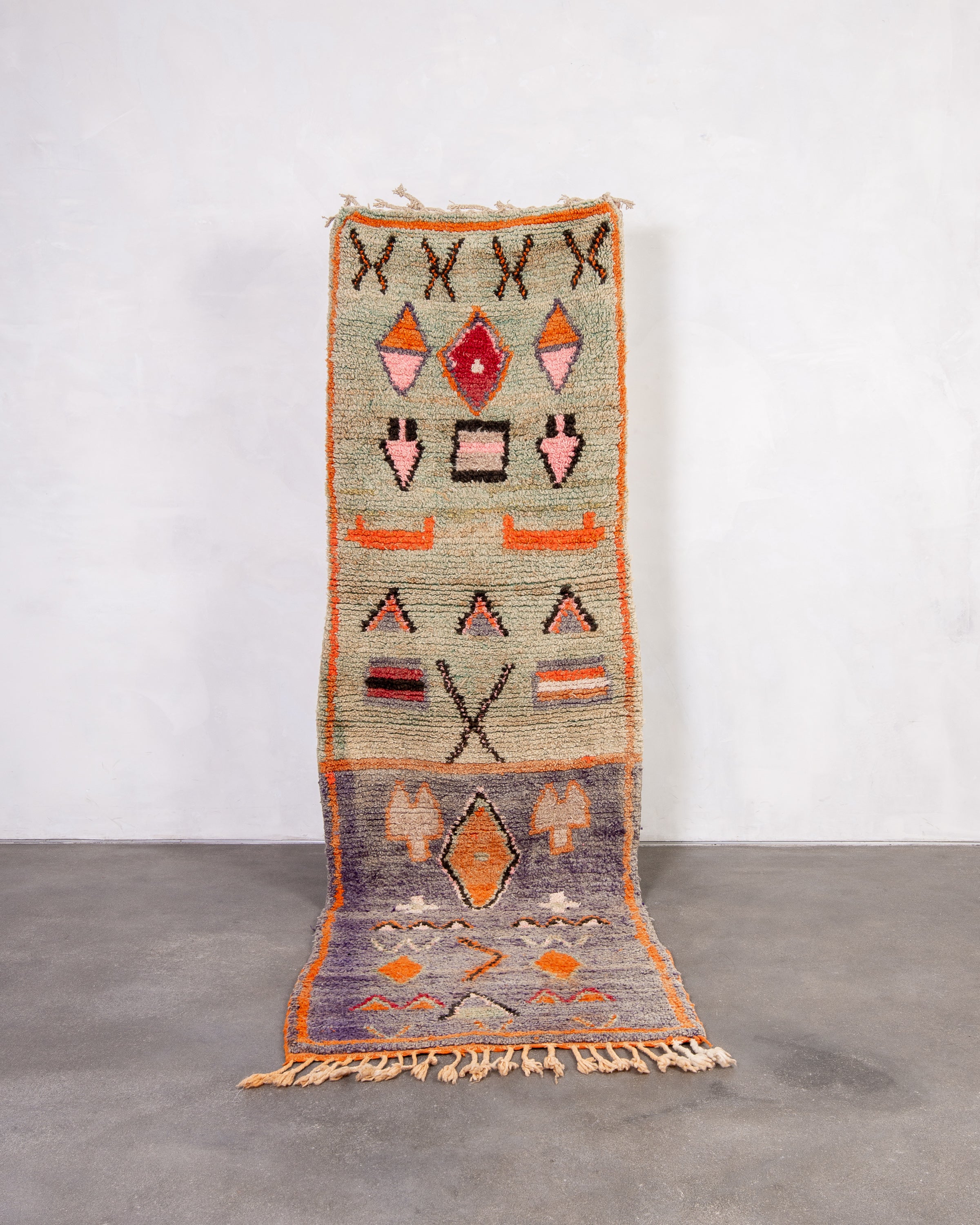 Modern designer handcrafted Berber rug from morocco Boujad with beautiful colors and patterns