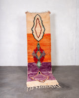 Moderner Designer handgefertigter Berber-Teppich aus Marokko Boujad mit wunderschönen Farben und Mustern